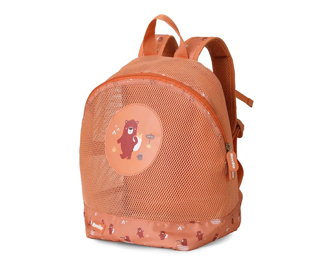 Mochila playa oso 2.webp