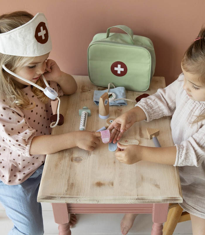 MALETÍN DE DOCTORA LITTLE DUTCH